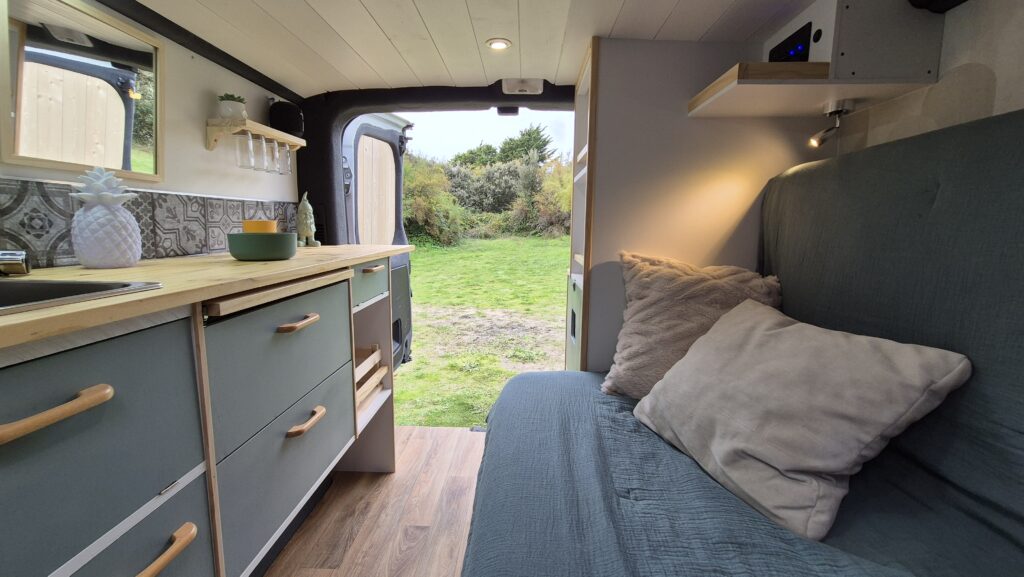 amenagement 2 personnes avec lit peigne amenagement 2 personnes avec lit peigne